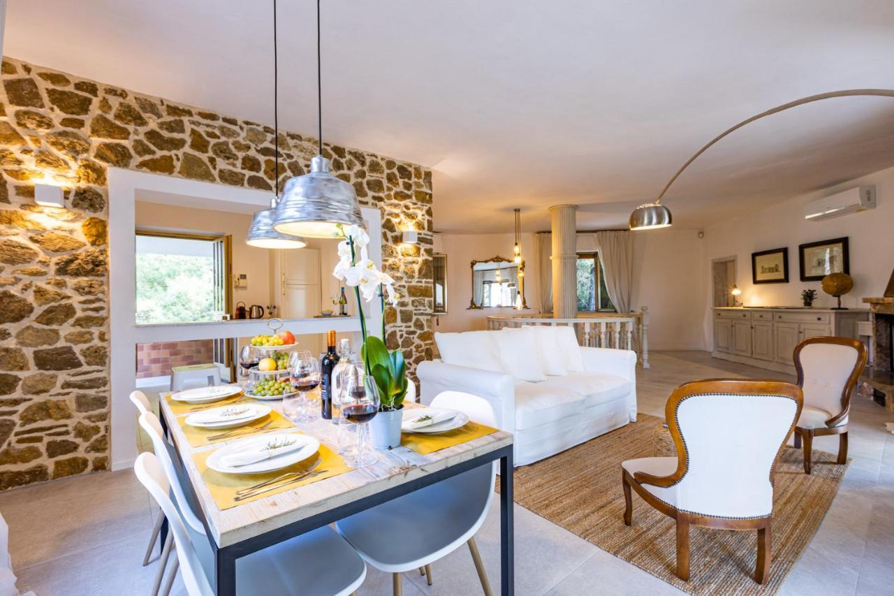 Villa Cesarina Amazing Villa With Private Pool In The Tuscan Hills Casale Marittimo Bagian luar foto