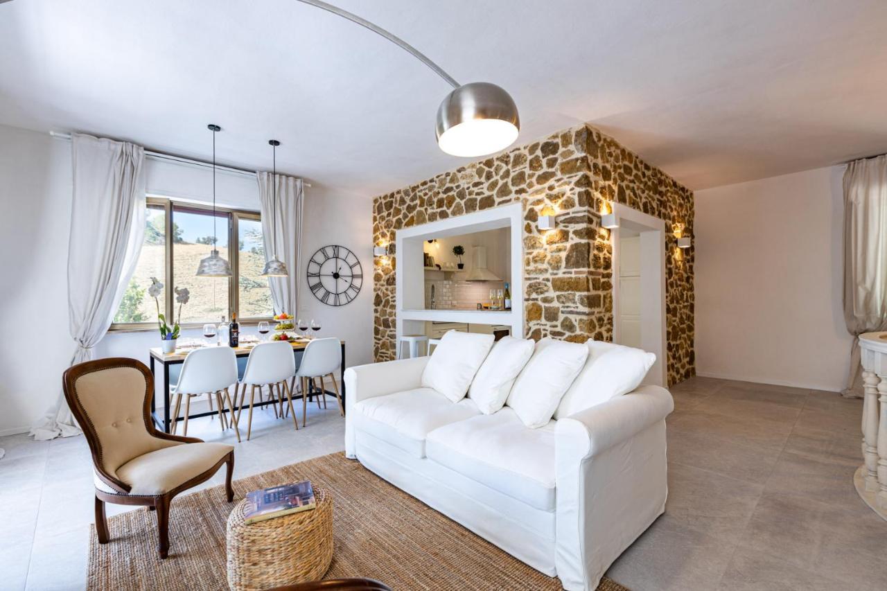 Villa Cesarina Amazing Villa With Private Pool In The Tuscan Hills Casale Marittimo Bagian luar foto